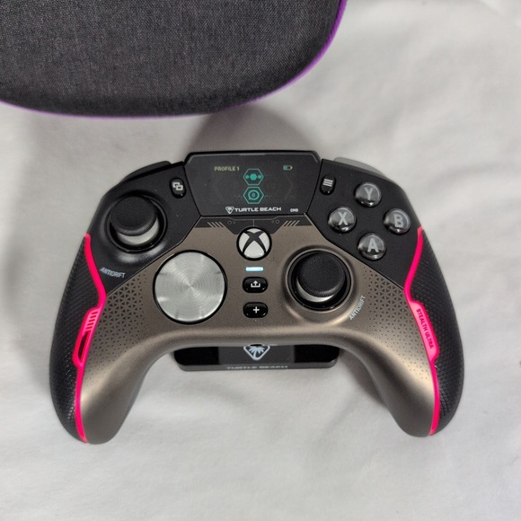 Turtle Beach Stealth Ultra Wireless Xbox Controller Black With Rapid Charge Dock - Picture 2 of 7